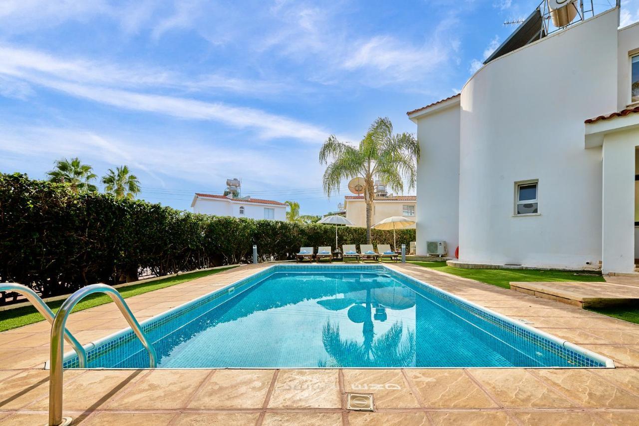 Villa Haven By Ezoria Villas Coral Bay Exterior foto